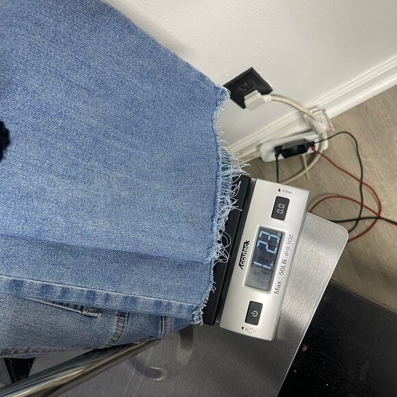 Gloria Vanderbilt women's 12 blue jeans cropped length AMANDA model raw hem - Picture 15 of 15